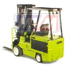 Montacargas reparado CLARK Modelo: EC-500-80 Serie: E685-0020-8954 FB